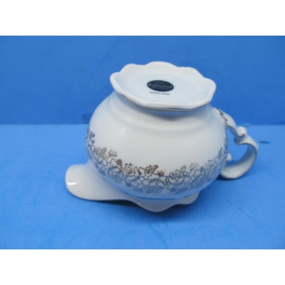 Cathedral Bridal Rose Bavaria West Germany 10 OZ Creamer In Excellent Condition - Picture 7 of 9